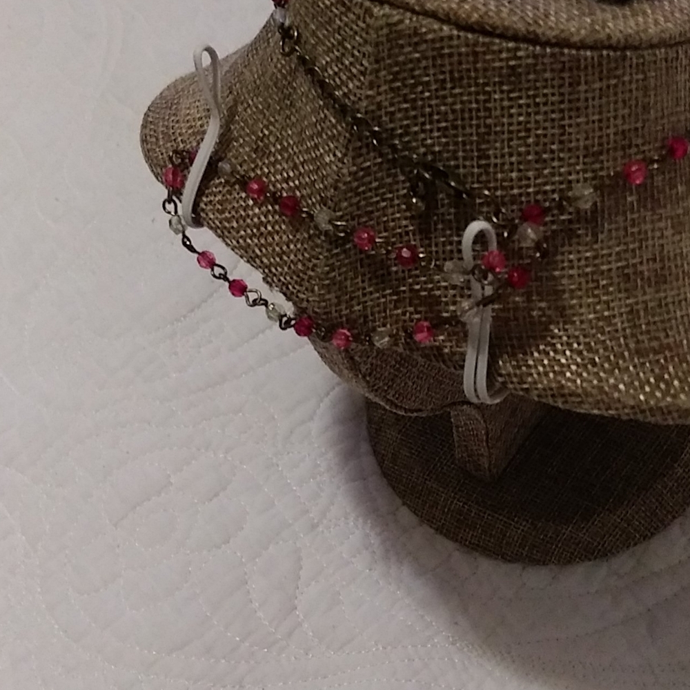 Neclace - Picture 2 of 5